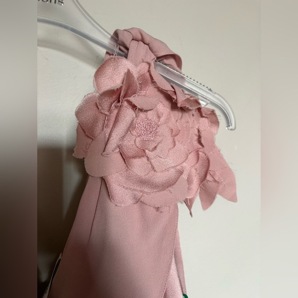 NWT-ERDEM Rose One Shoulder Dress 100 % silk value of 3700$ plus taxes - Picture 12 of 17
